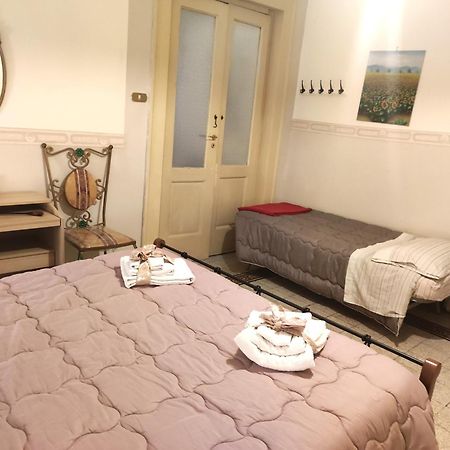 Casa Lillina A Toledo , Near Piazza Del Plebiscito Apartment Napoli Ngoại thất bức ảnh