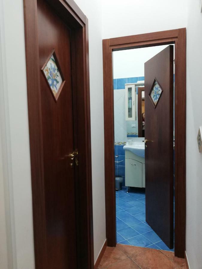 Casa Lillina A Toledo , Near Piazza Del Plebiscito Apartment Napoli Ngoại thất bức ảnh