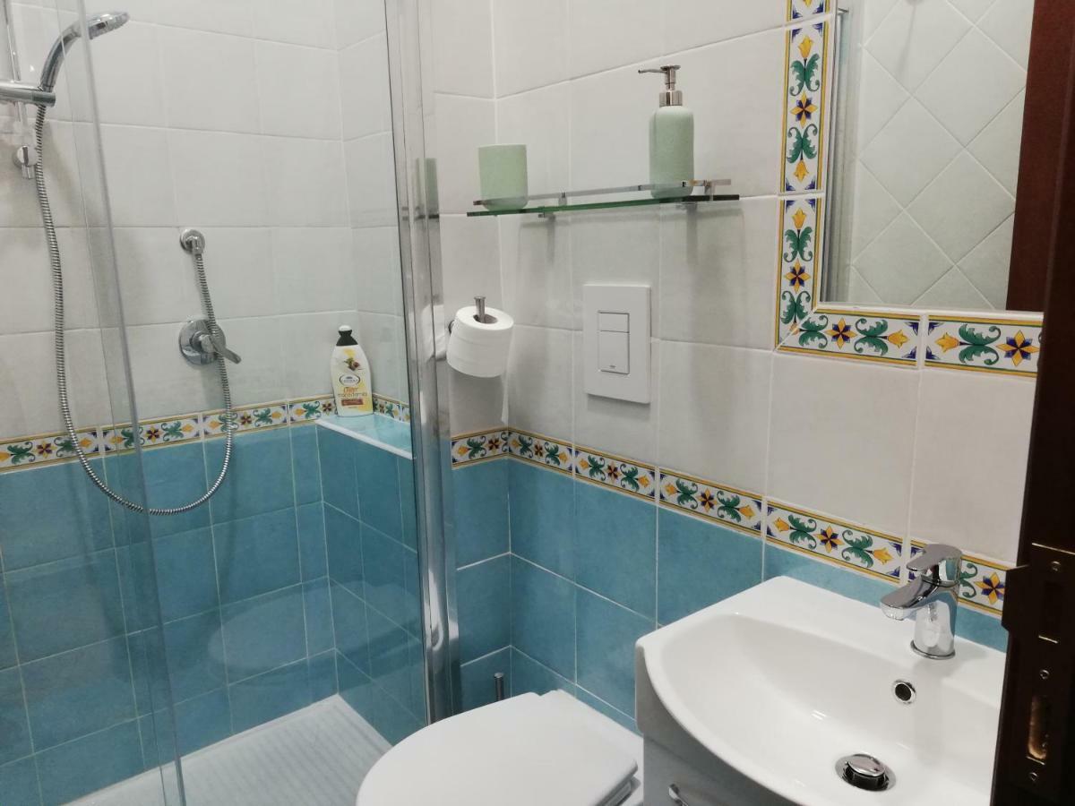 Casa Lillina A Toledo , Near Piazza Del Plebiscito Apartment Napoli Ngoại thất bức ảnh